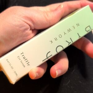 Byroe New York Truffle Vegan Eye Cream msrp $114 NIB NEW IN BOX